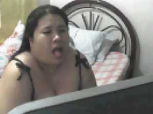 Obese FILIPINA Momma ROWENA SOTITO PLAYING WITH HER TIL SHE CUMS